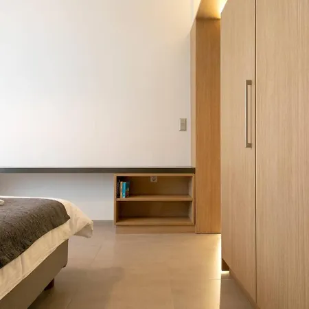 Toni's Syntagma, 1 Min From Metro Station * Athen